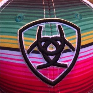 Meet your Posher, Amia